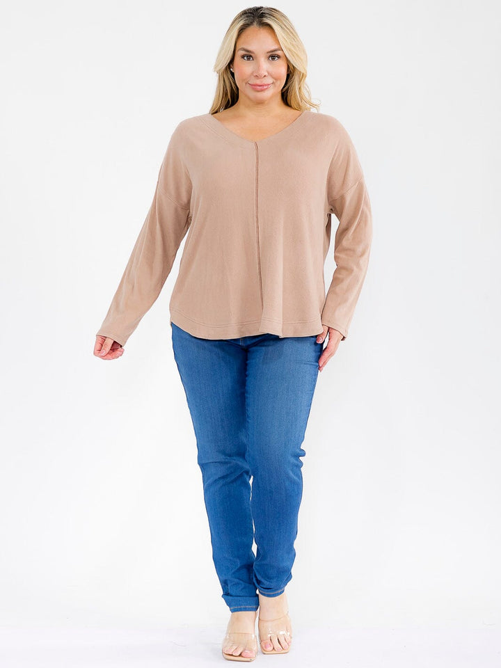 PLUS SIZE LONG SLEEVE V-NECK SOLID TOP