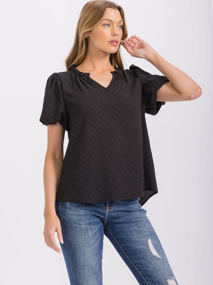 WOMEN'S SHORT PUFF SLEEVE V-NECK DETAILED BLOUSE