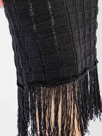 PLUS SIZE SLEEVELESS V-NECK FRINGE BOTTOM HEM KNIT MIDI DRESS