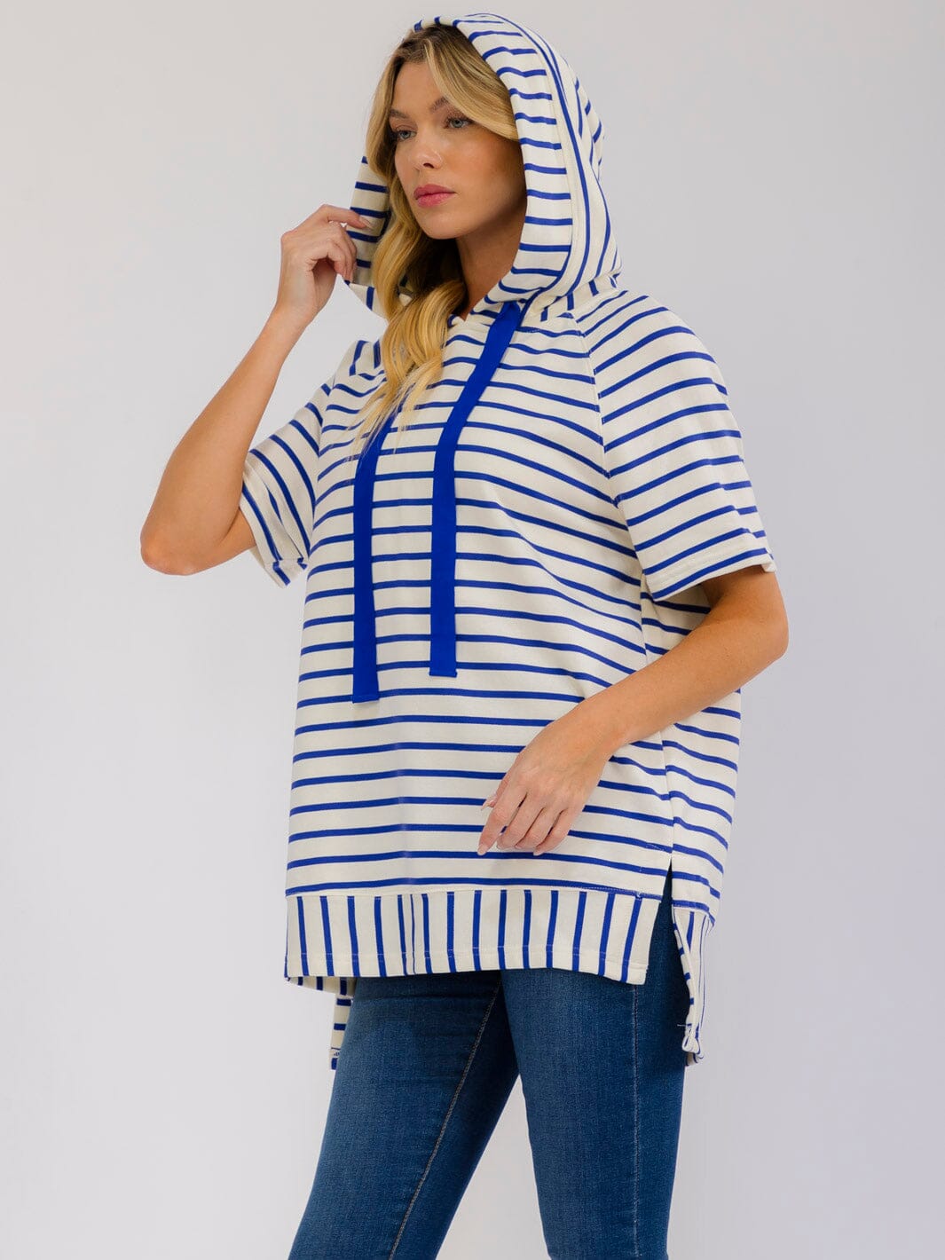 WOMEN'S SHORT SLEEVE COLORBLOCK STRIPES HOODED HIGH-LOW TOP