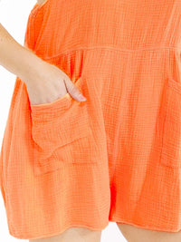 PLUS SIZE SLEEVELESS FRONT POCKETS ROMPER