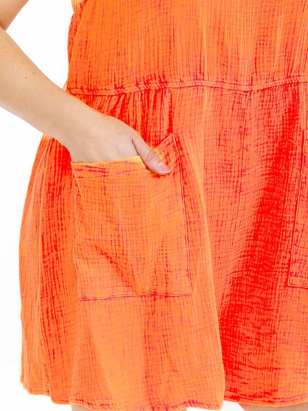 PLUS SIZE SLEEVELESS FRONT POCKETS WASHED ROMPER