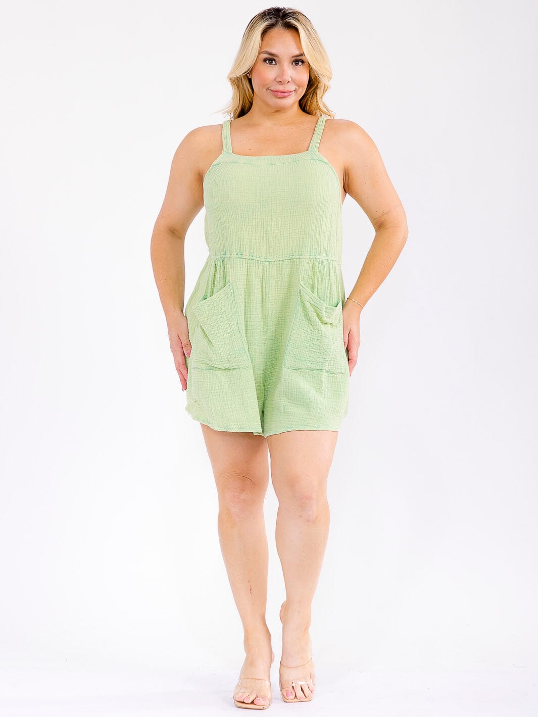 PLUS SIZE SLEEVELESS FRONT POCKETS WASHED ROMPER