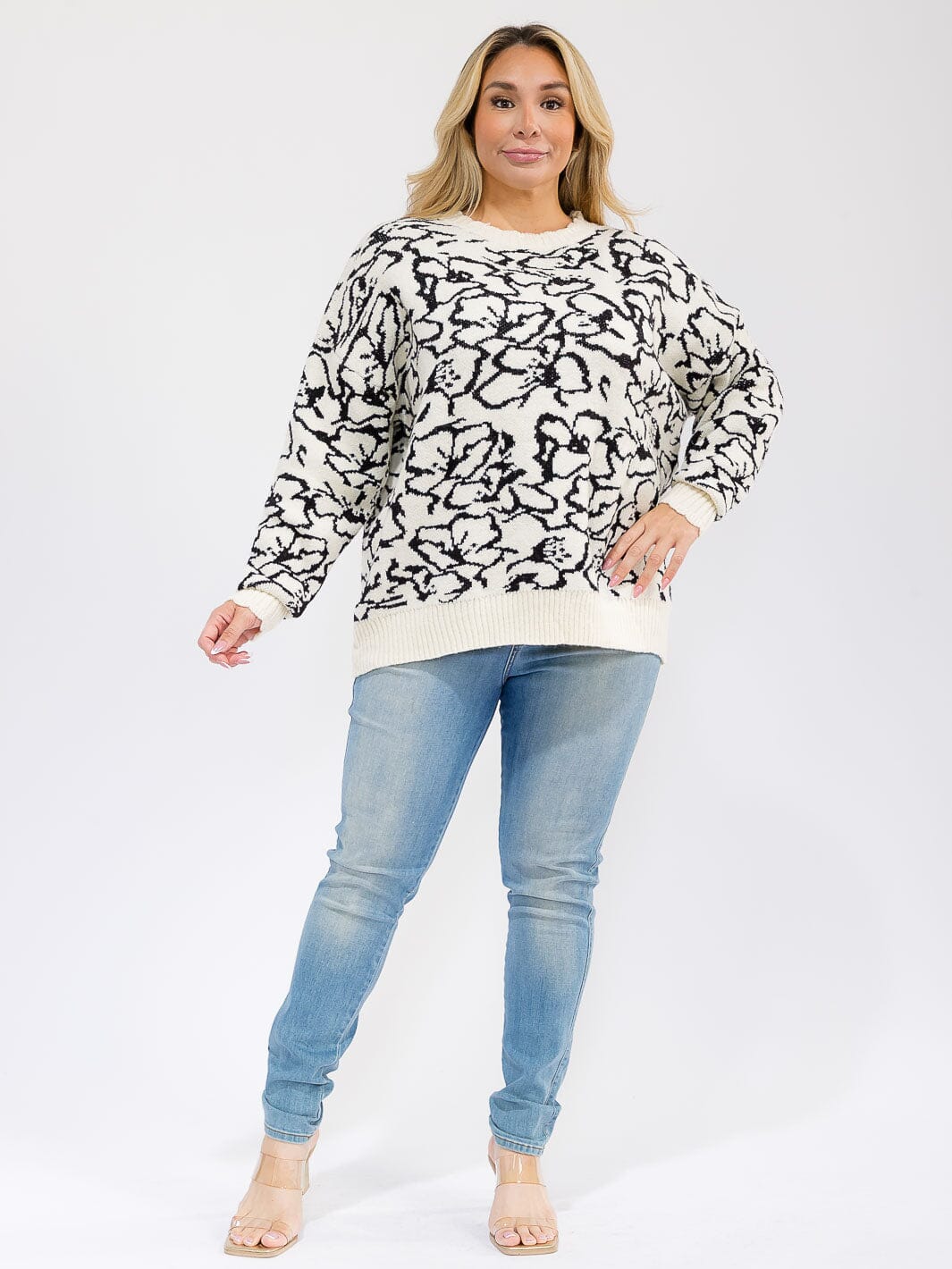 PLUS SIZE LONG SLEEVE FLOWER PRINT PULLOVER KNIT SWEATER