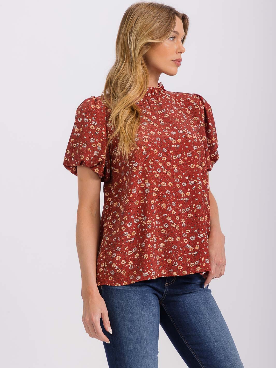 WOMEN'S SHORT PUFF SLEEVE MOCK NECK FLORAL BLOUSE