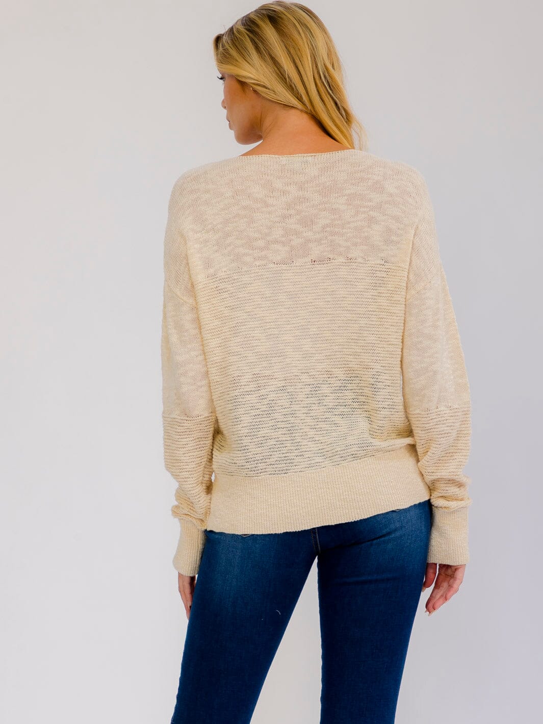 WOMEN'S LONG SLEEVE KNIT PULLOVER TOP