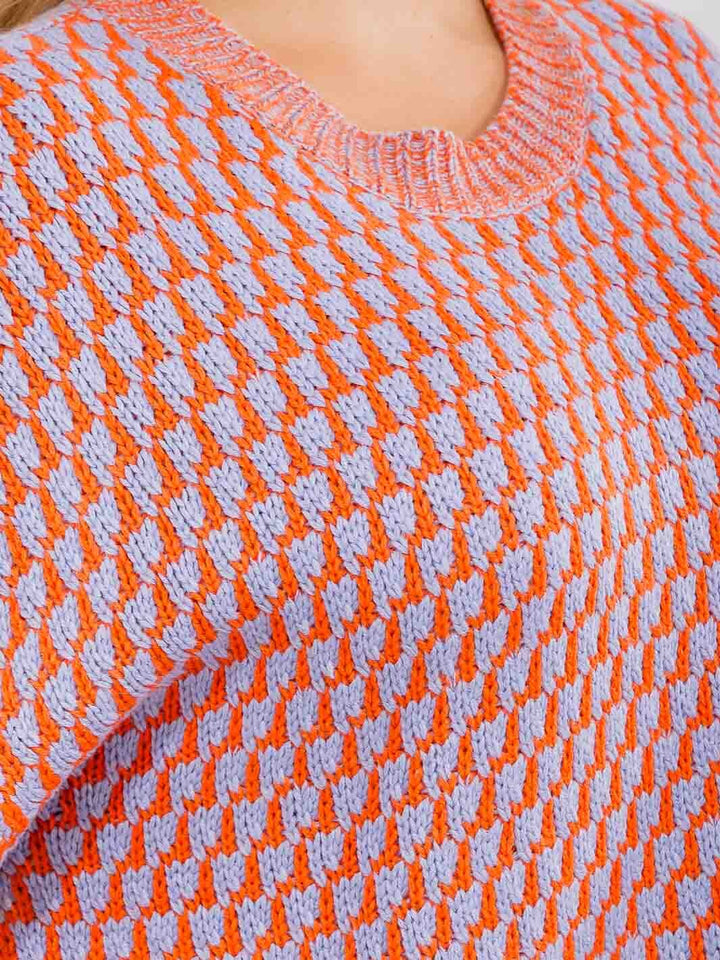 PLUS SIZE LONG SLEEVE COLORBLOCK PULLOVER KNIT SWEATER