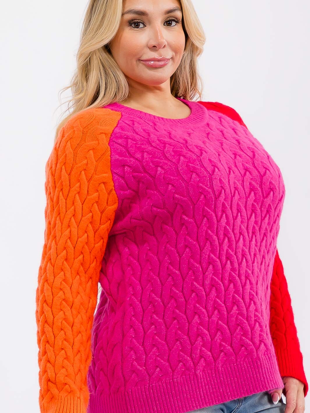 PLUS SIZE LONG SLEEVE COLORBLOCK PULLOVER KNIT SWEATER