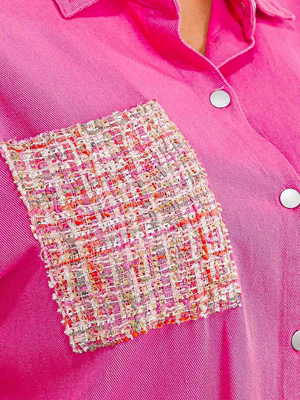 PLUS SIZE LONG SLEEVE BUTTON CLOSURE FRONT POCKETS CONTRAST JACKET