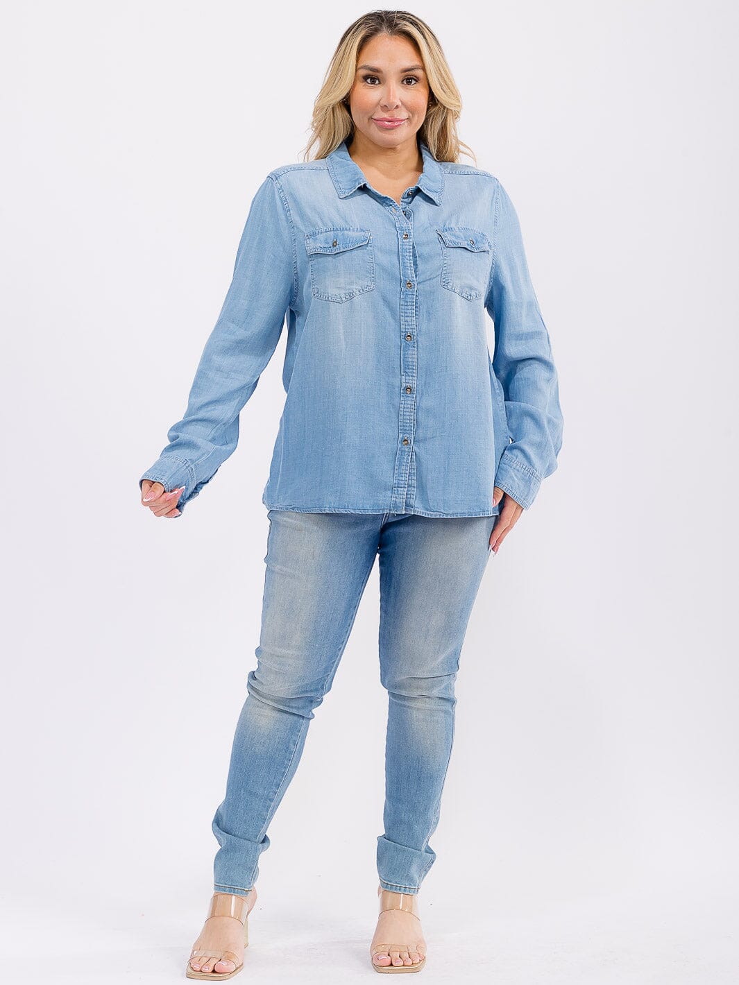 PLUS SIZE LONG SLEEVE BUTTON UP FRONT POCKETS WASHED CHAMBRAY TOP