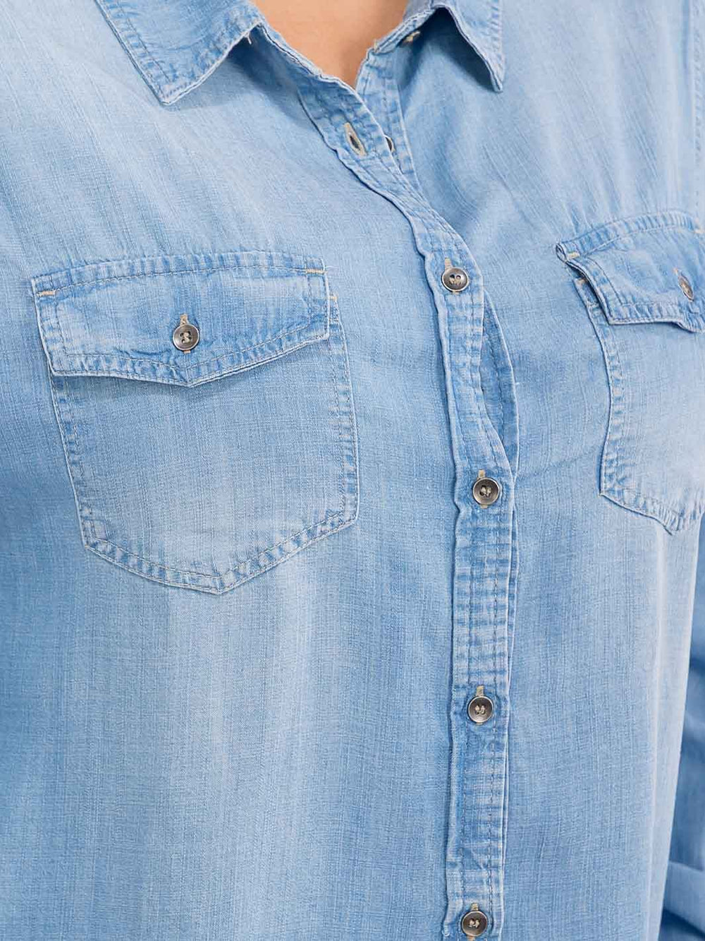 PLUS SIZE LONG SLEEVE BUTTON UP FRONT POCKETS WASHED CHAMBRAY TOP