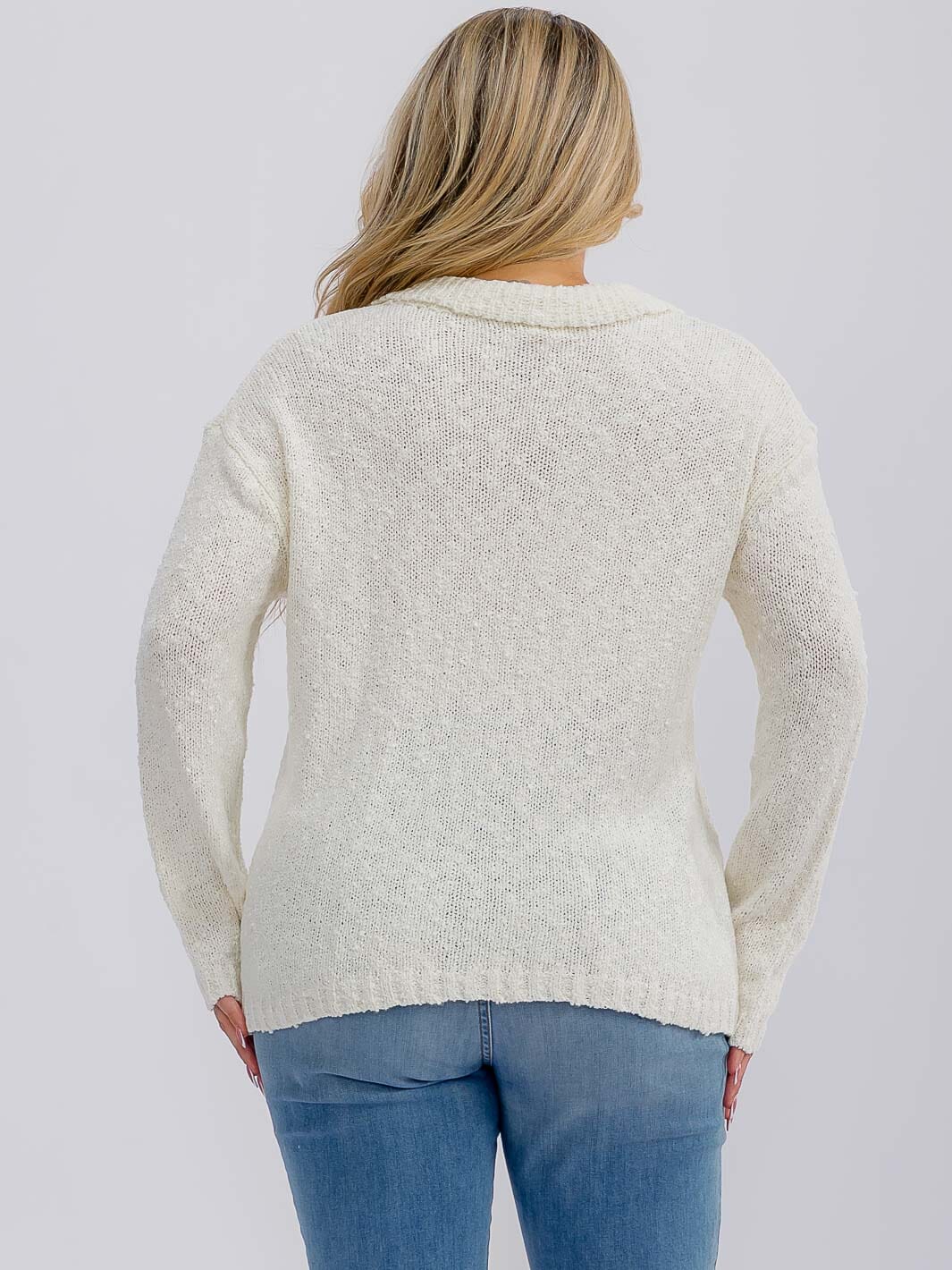 PLUS SIZE LONG SLEEVE V-NECK PULLOVER SWEATER