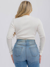 PLUS SIZE LONG SLEEVE V-NECK BODYSUIT
