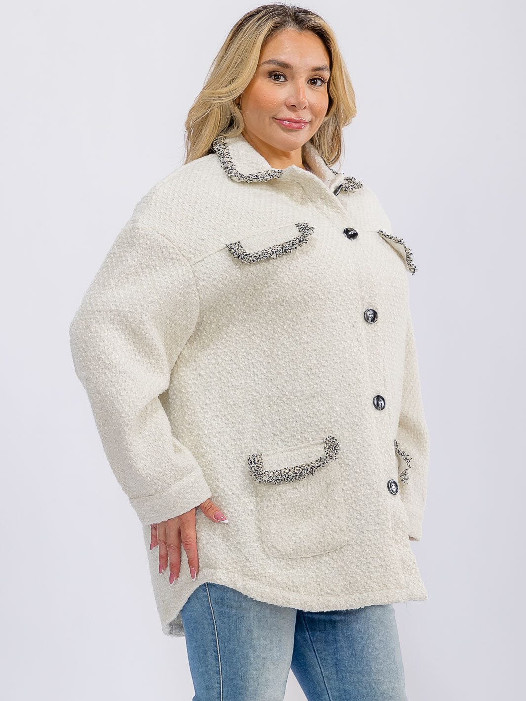 PLUS SIZE LONG SLEEVE BUTTON CLOSURE FRONT POCKETS TWEED JACKET
