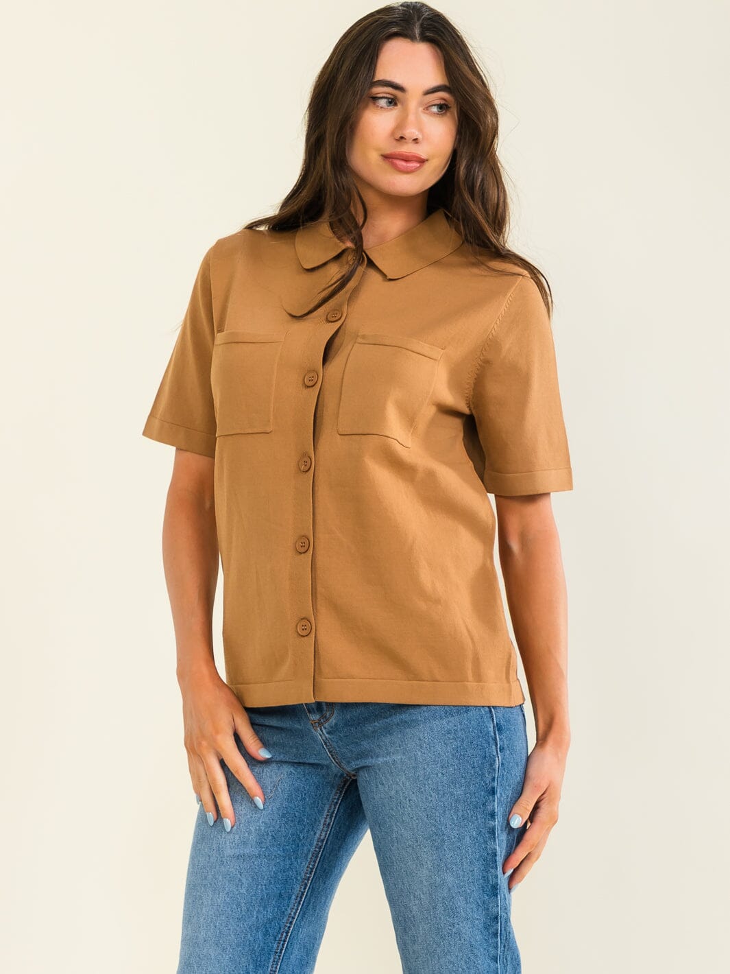 WOMEN'S SHORT SLEEVE BUTTON UP FRONT POCKET TOP