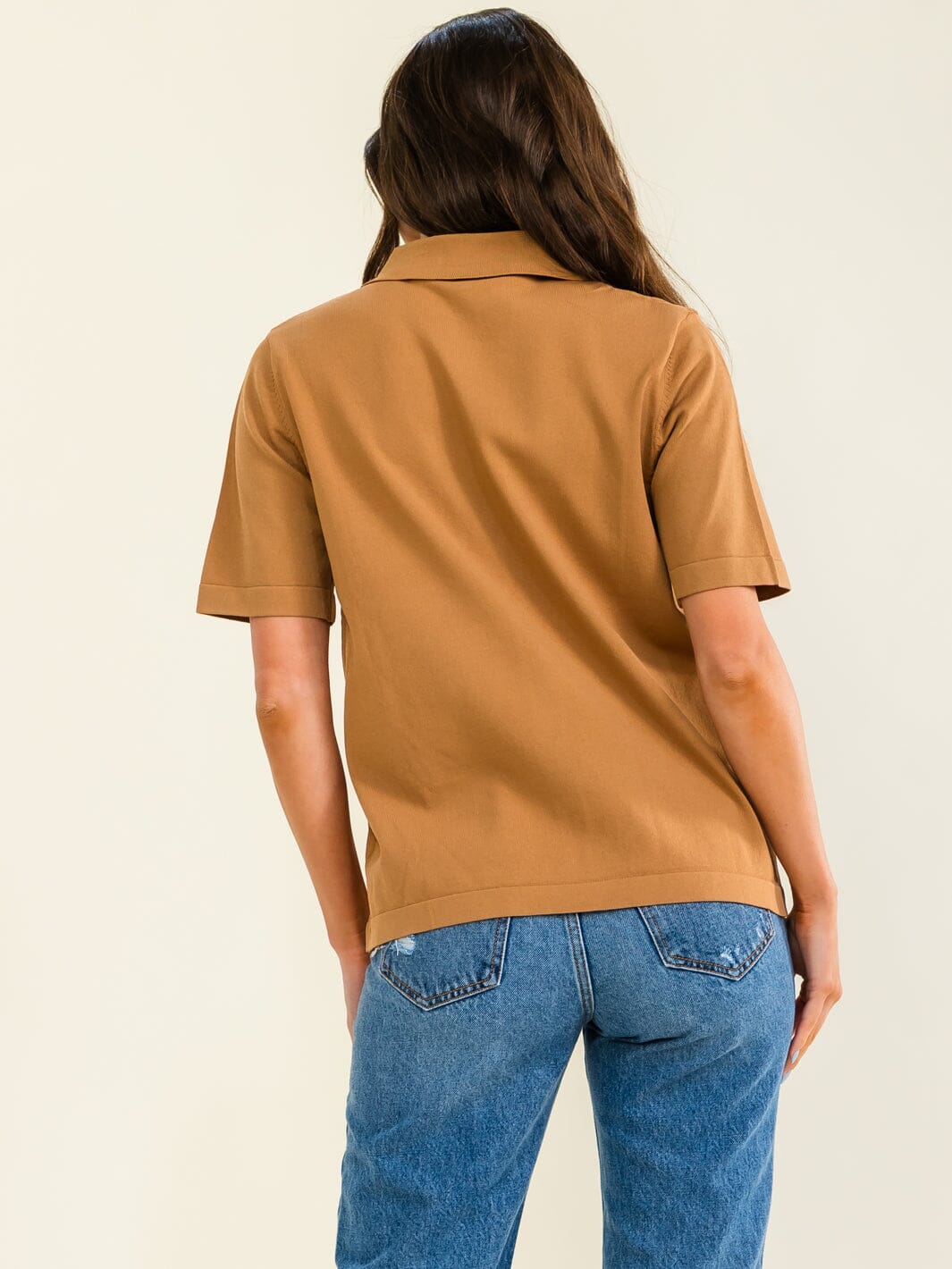 WOMEN'S SHORT SLEEVE BUTTON UP FRONT POCKET TOP
