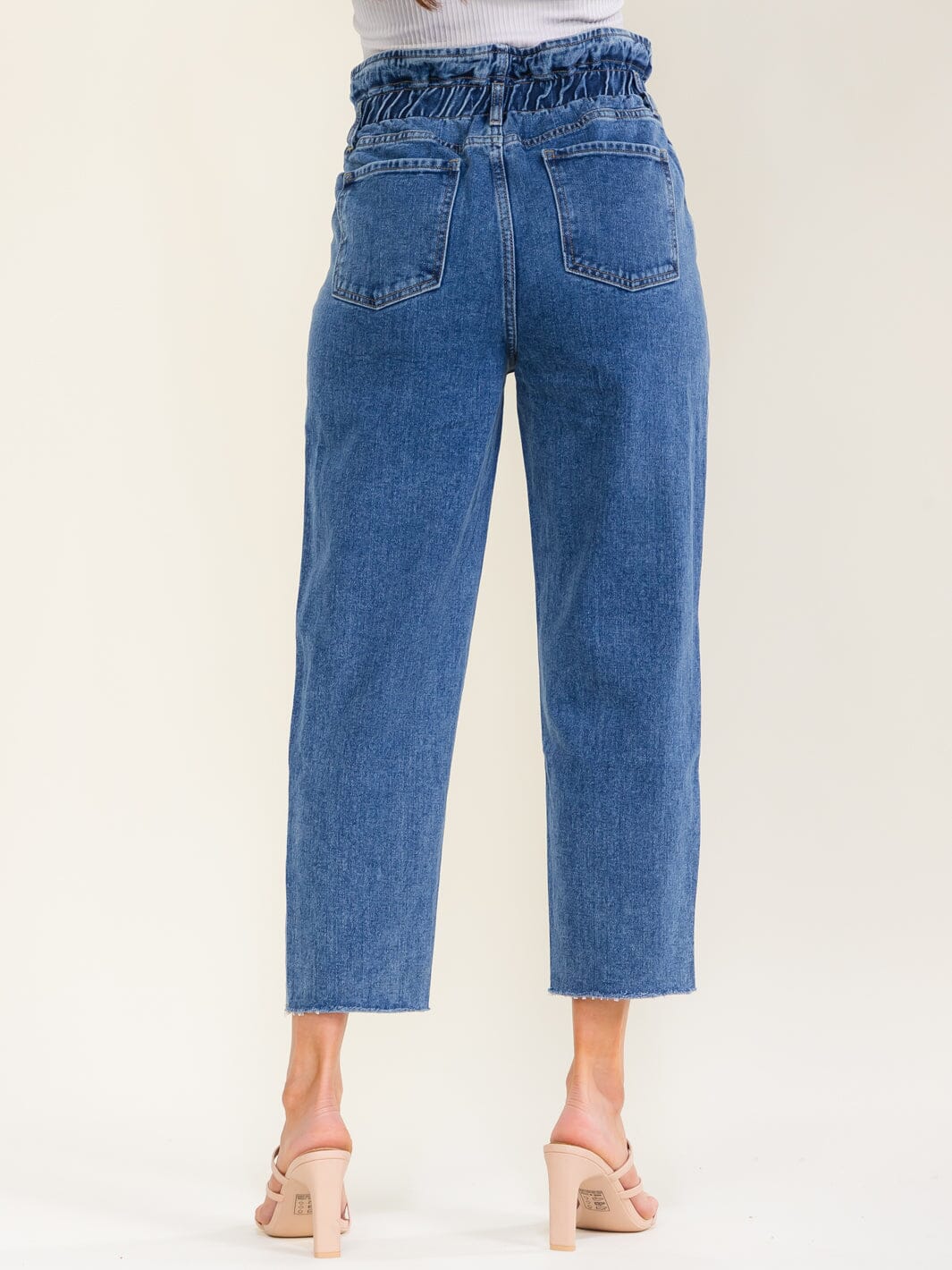 WOMEN'S BUTTON CLOSURE ELASTIC WAIST POCKETS STRAIGHT LEG DENIM PANTS