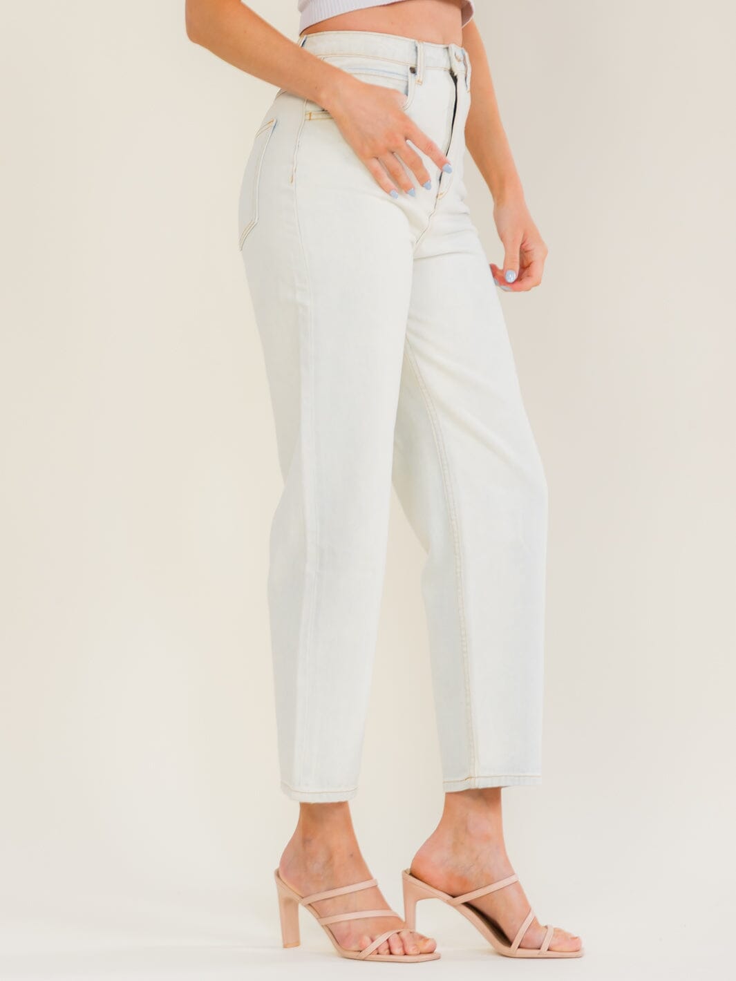 WOMEN'S BUTTON CLOSURE POCKETS STRAIGHT LEG WASHED DENIM PANTS
