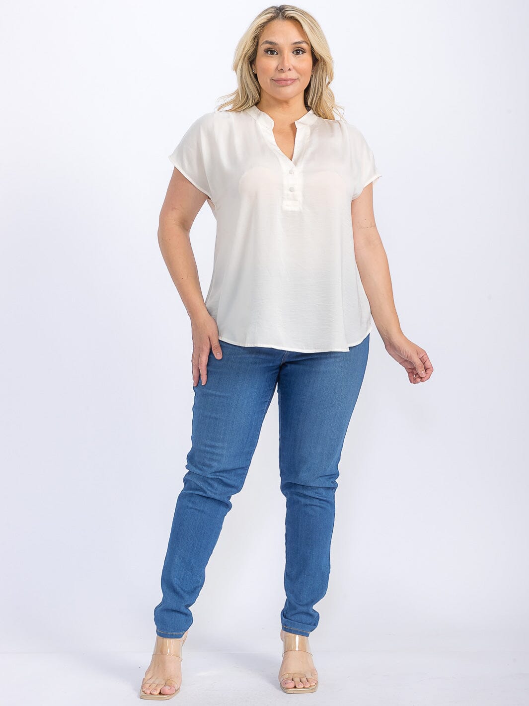 PLUS SIZE SHORT SLEEVE V-NECK HIGH-LOW BLOUSE