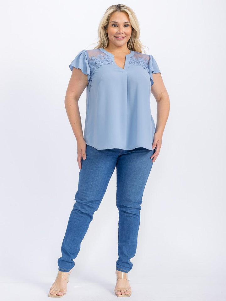 PLUS SIZE SHORT SLEEVE V-NECK CROCHET DETAILED HIGH-LOW BLOUSE