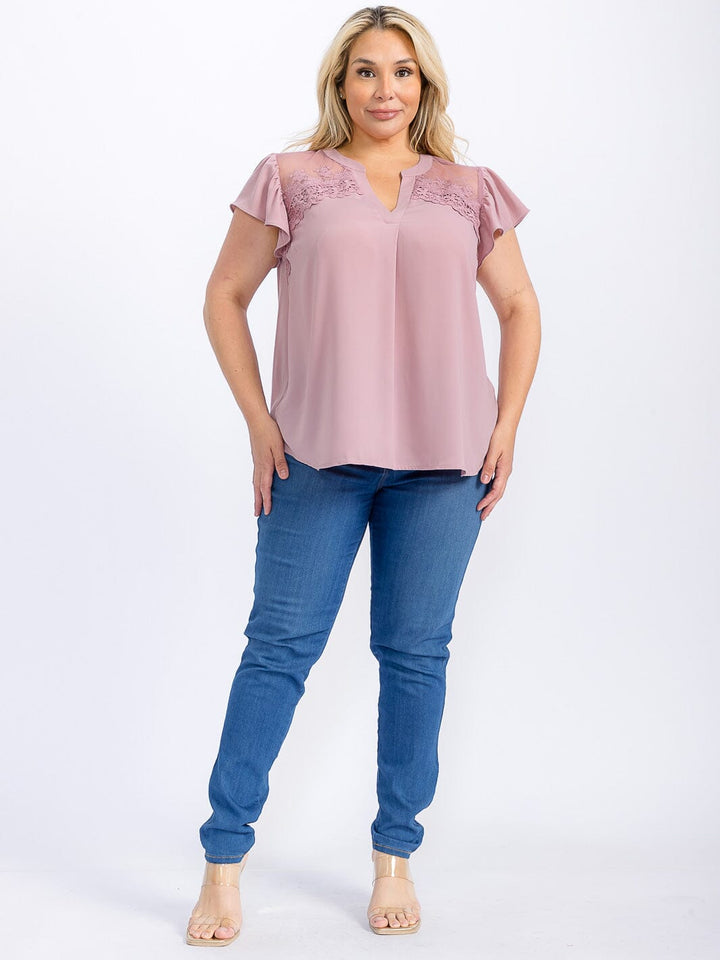 PLUS SIZE SHORT SLEEVE V-NECK CROCHET DETAILED HIGH-LOW BLOUSE