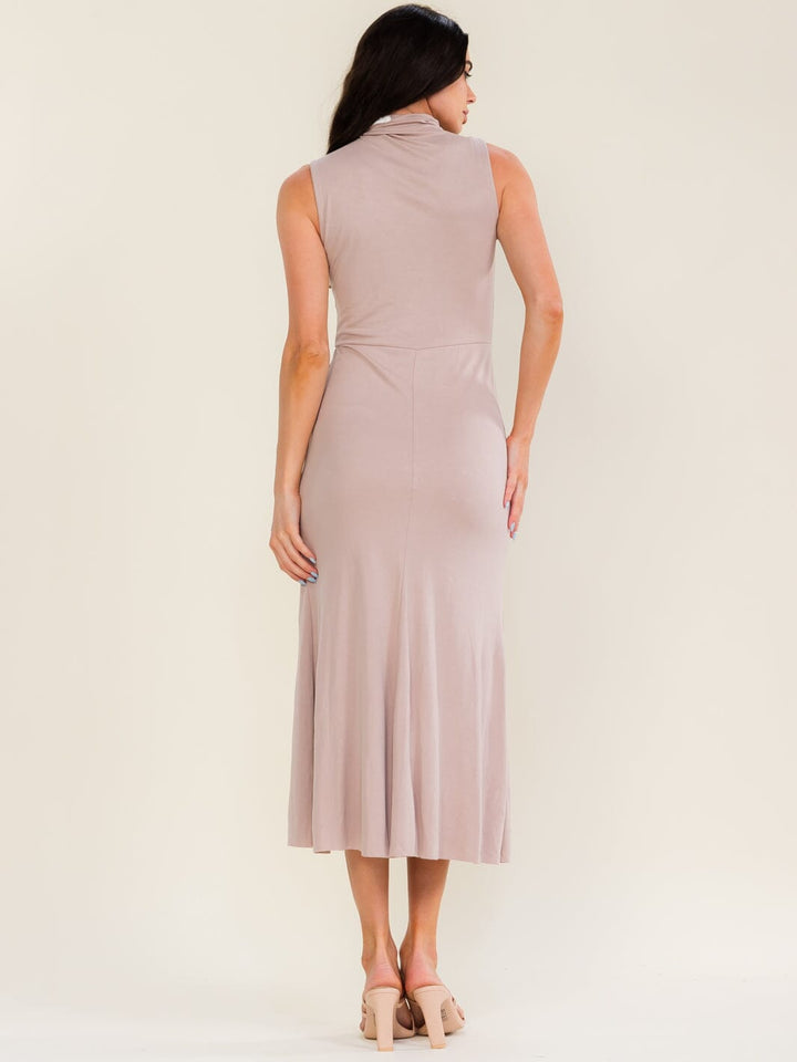 WOMEN'S SLEEVELESS TURTLE NECK BODYCON MAXI DRESS