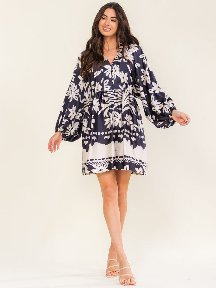 BEULAH WOMEN'S LONG SLEEVE V-NECK BUTTON UP FLORAL MINI DRESS