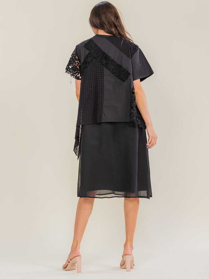 BEULAH WOMEN'S SHORT SLEEVE TIERED CROCHET MIDI DRESS