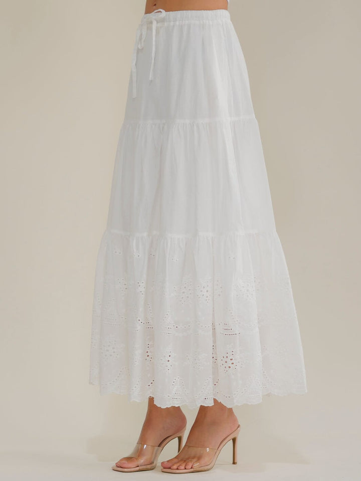 WOMEN'S ELASTIC WAIST SELF TIE TIERED EYELET MAXI SKIRT