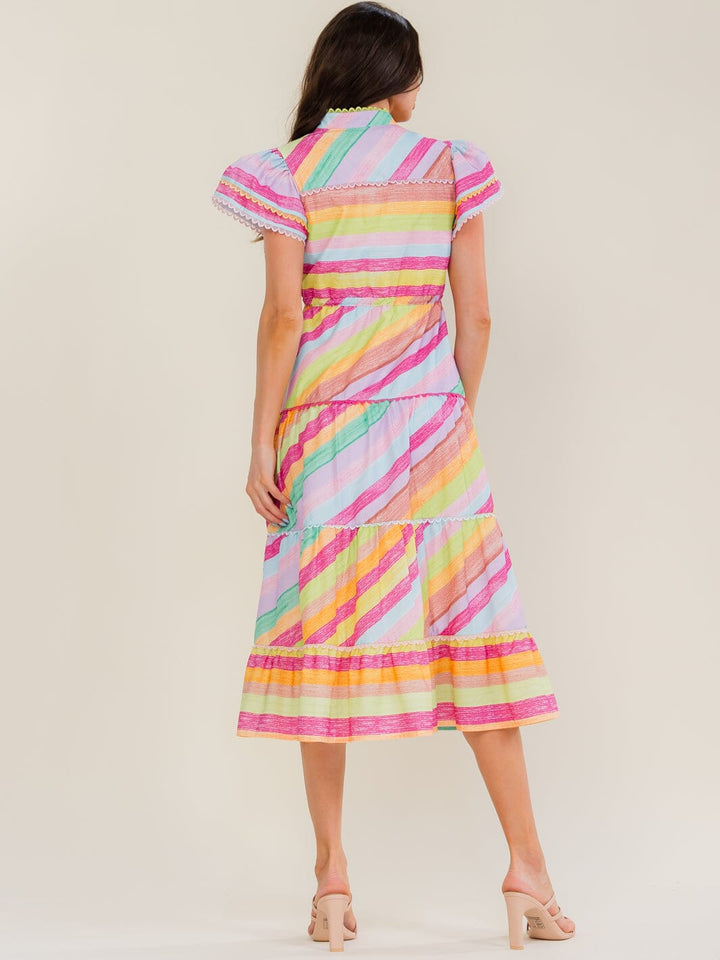 BEULAH WOMEN'S SHORT SLEEVE BUTTON UP MULTI PRINT TIERED MIDI DRESS