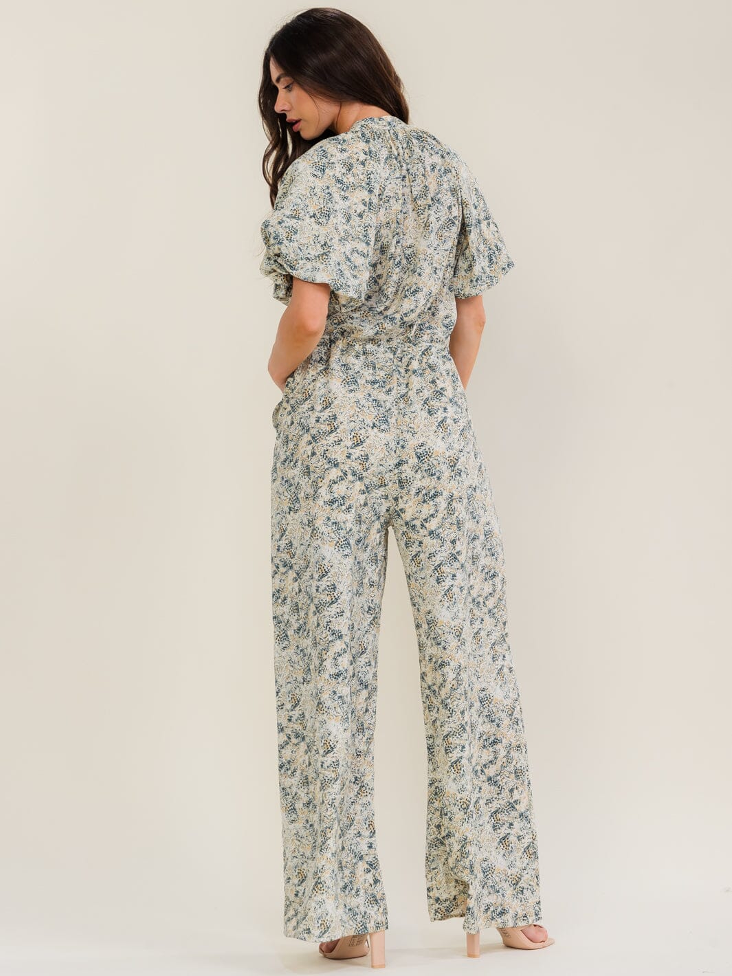 ENTRO WOMEN'S SHORT PUFF SLEEVE V-NECK BUTTON UP FRONT POCKETS WIDE LEG MULTI PRINT JUMPSUIT