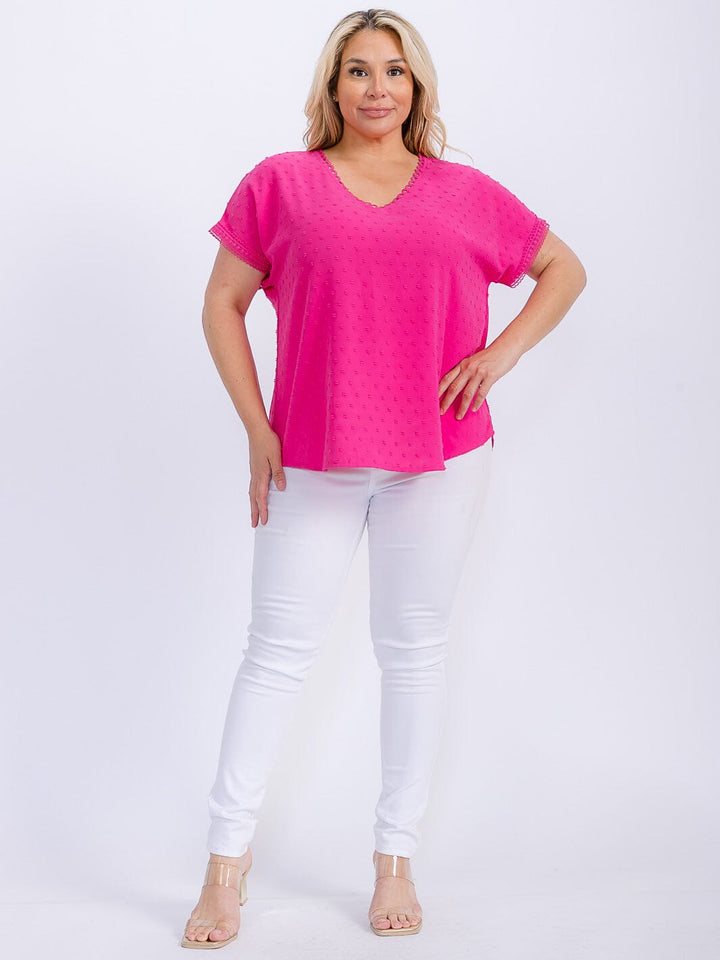 PLUS SIZE SHORT SLEEVE V-NECK SWISS DETAILED HIGH-LOW BLOUSE