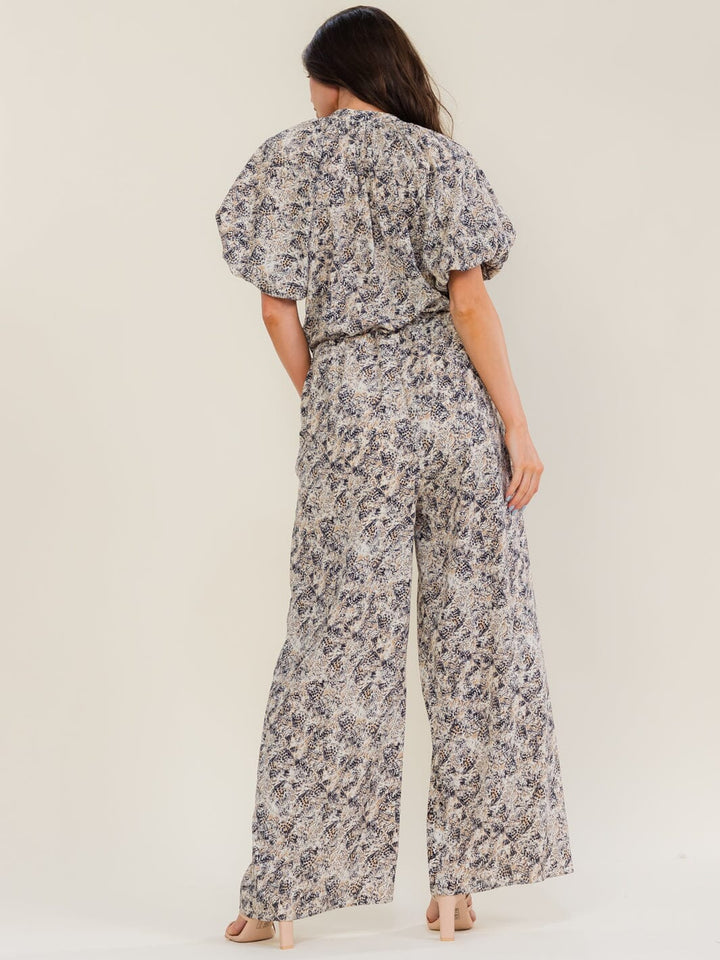 ENTRO WOMEN'S SHORT PUFF SLEEVE V-NECK BUTTON UP FRONT POCKETS WIDE LEG MULTI PRINT JUMPSUIT