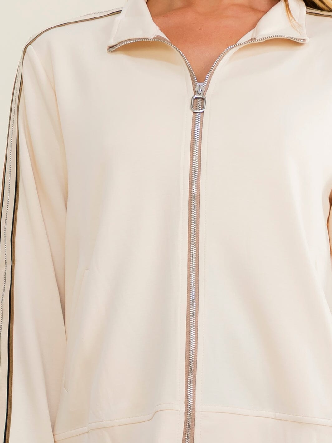 WOMEN'S LONG SLEEVE ZIP UP FRONT POCKETS JACKET