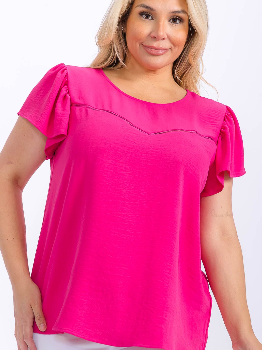 PLUS SIZE SHORT SLEEVE LOOSE FIT HIGH-LOW BLOUSE