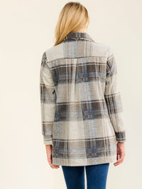 WOMEN'S LONG SLEEVE BUTTON UP FRONT POCKET PLAID JACKET