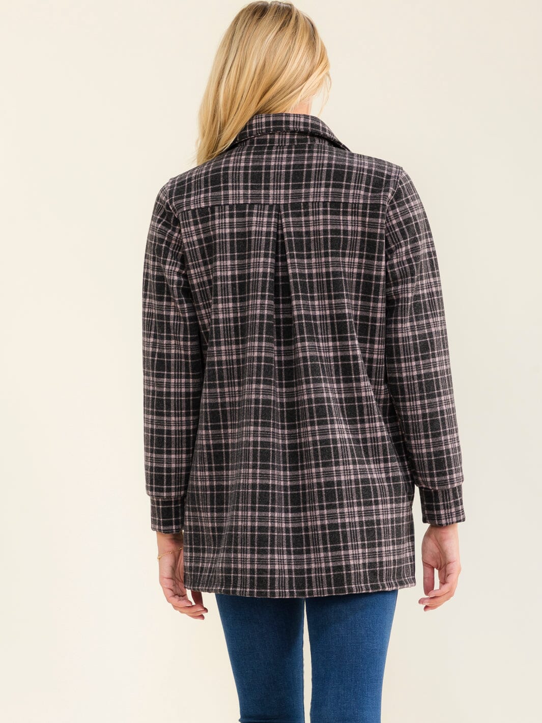 WOMEN'S LONG SLEEVE BUTTON UP FRONT POCKET PLAID JACKET