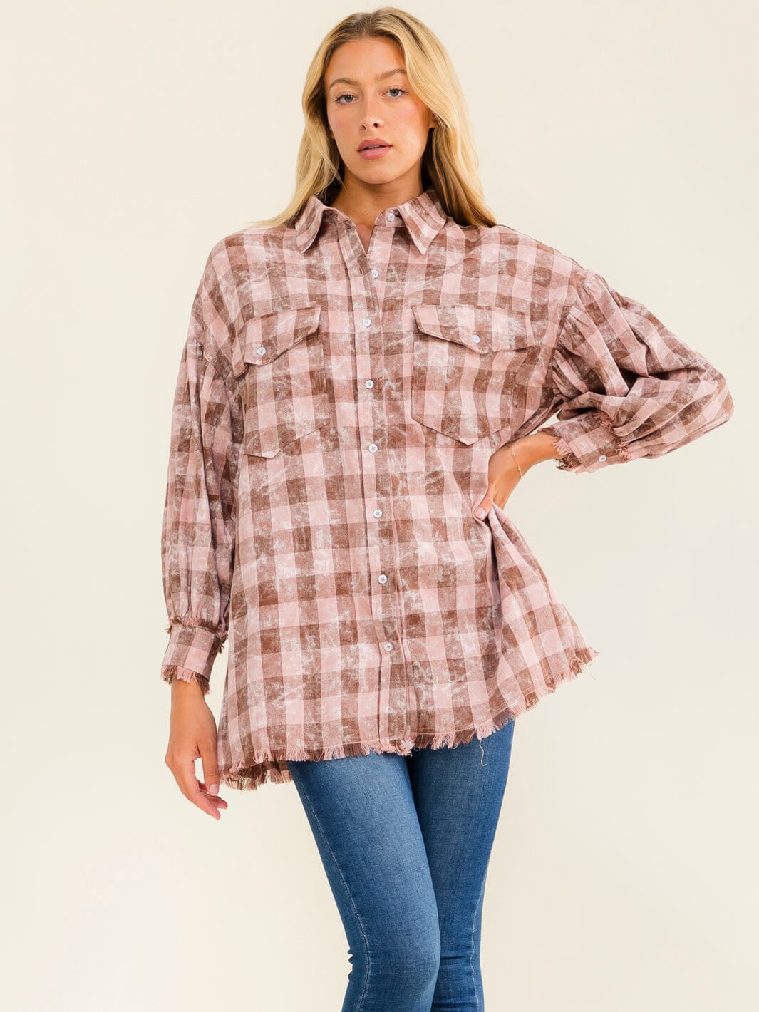WOMEN'S LONG SLEEVE BUTTON UP FRONT POCKETS PLAID SHIRT