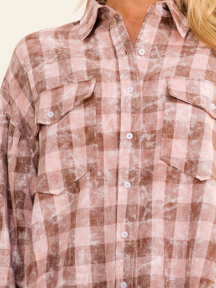 WOMEN'S LONG SLEEVE BUTTON UP FRONT POCKETS PLAID SHIRT