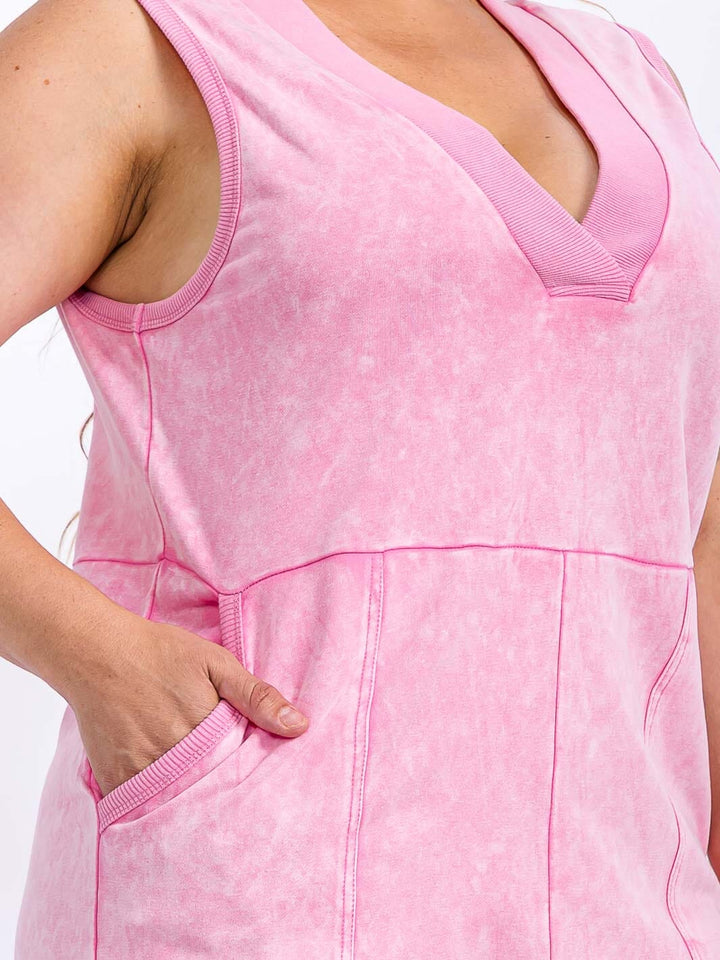 PLUS SIZE SLEEVELESS FRONT POCKETS V-NECK WASHED OVERALL