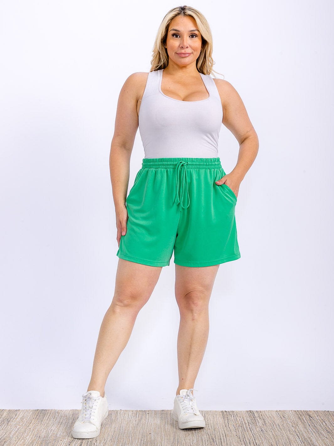 PLUS SIZE ELASTIC WIST SELF TIE POCKETS MINI SHORTS