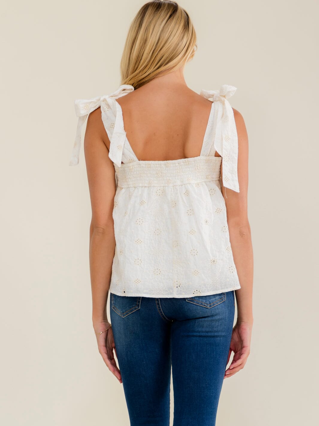 WOMEN'S SLEEVELESS SQUARE NECK FLORAL EMBROIDERY TANK TOP