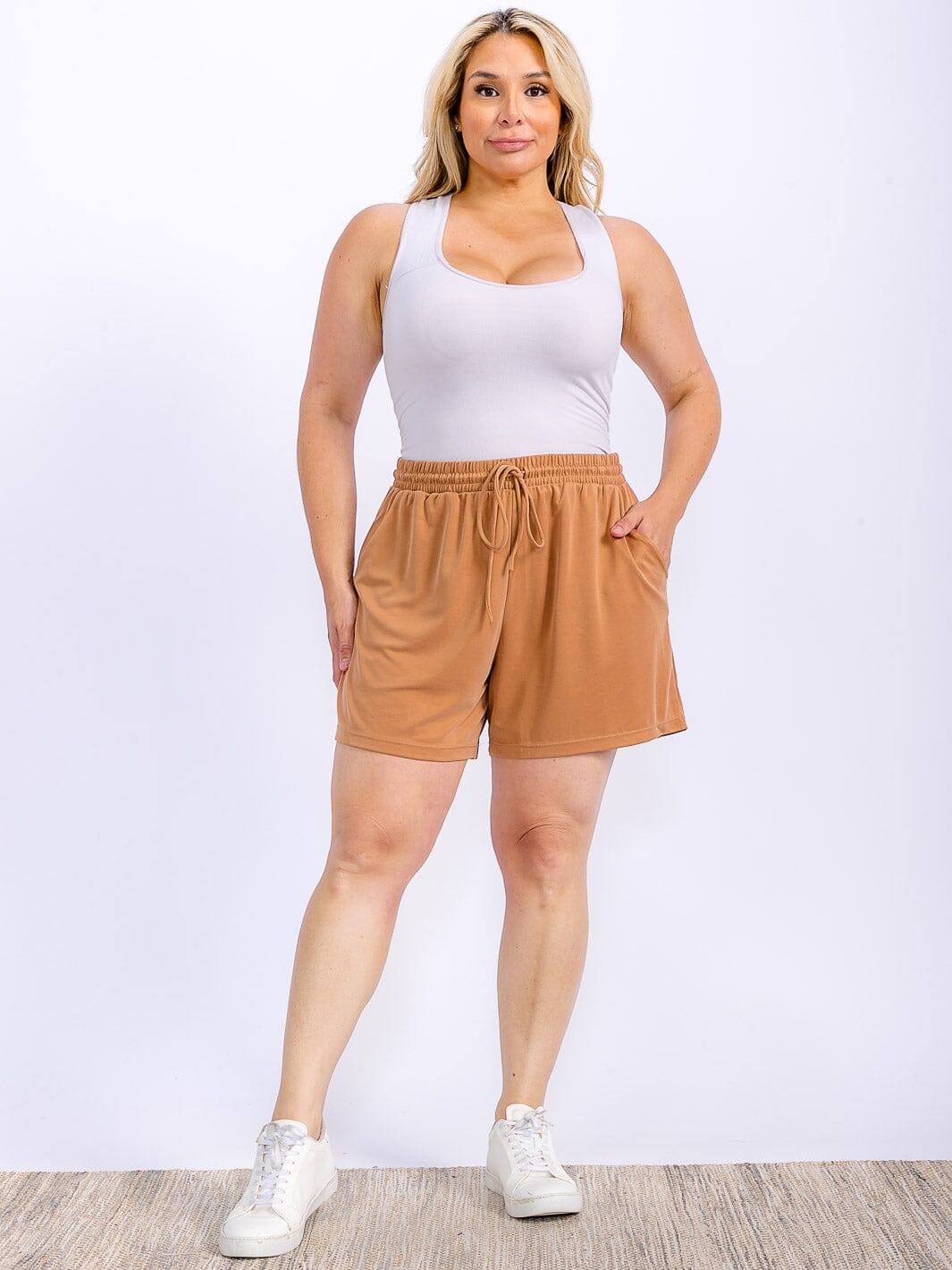 PLUS SIZE ELASTIC WIST SELF TIE POCKETS MINI SHORTS