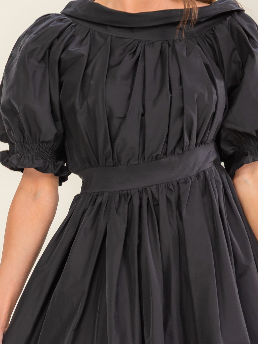 BEULAH WOMEN'S SHORT PUFF SLEEVE FIT & FLARE MIDI DRESS