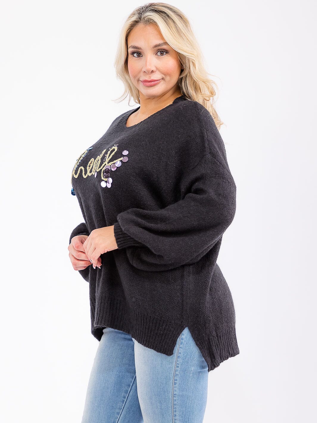 PLUS SIZE LONG SLEEVE GRAPHIC KNIT PULLOVER SWEATER