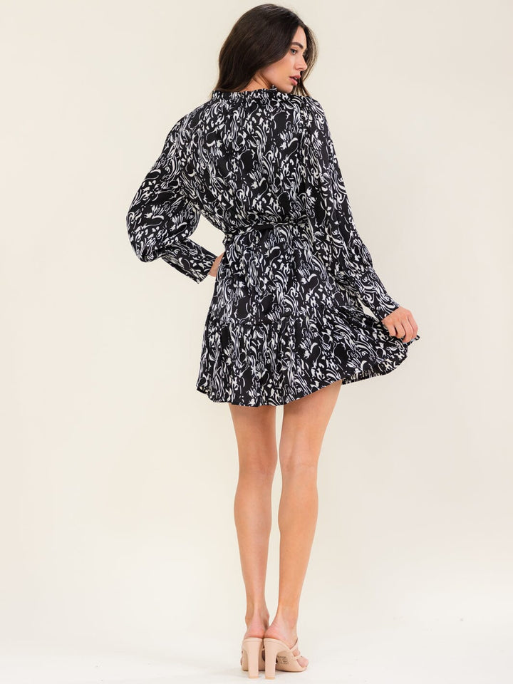 ENTRO WOMEN'S LONG SLEEVE BUTTON UP SELF TIE MULTI PRINT MINI DRESS