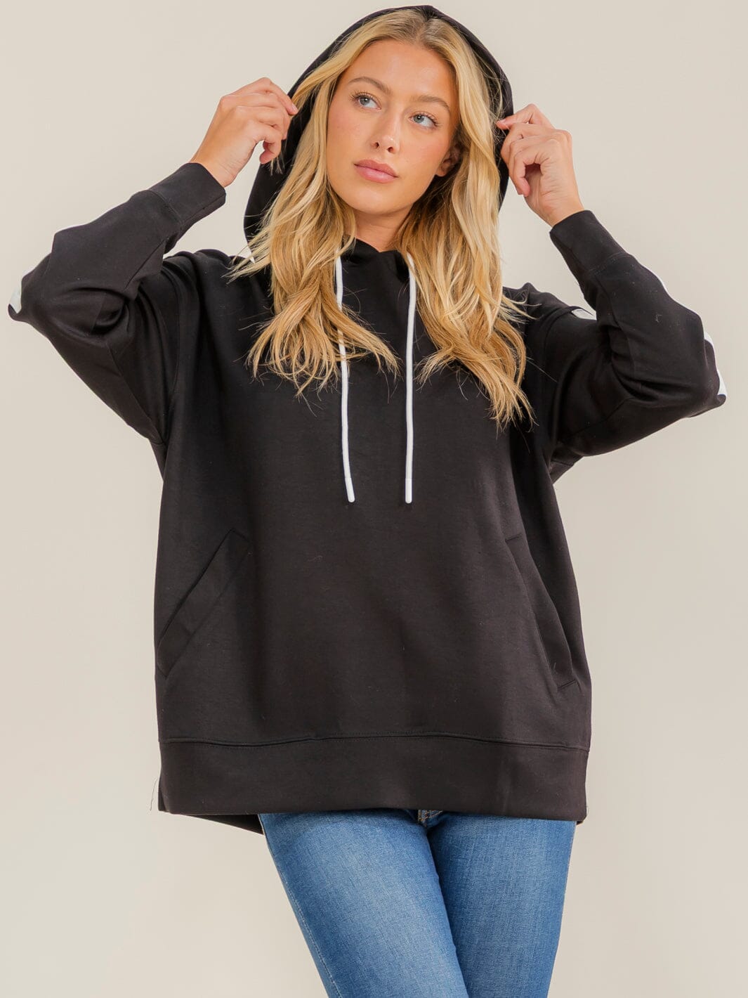 WOMEN'S LONG SLEEVE FRONT POCKETS COLORBLOCK HOODED PULLOVER SWEATER
