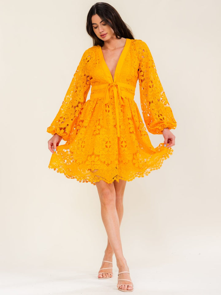 BEULAH WOMEN'S LONG SLEEVE V-NECK CROCHET MINI DRESS