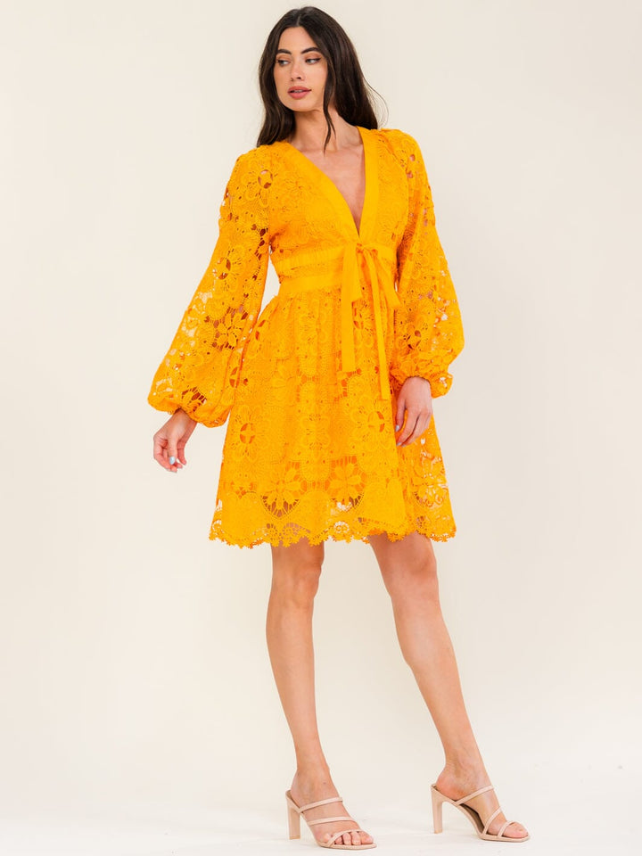 BEULAH WOMEN'S LONG SLEEVE V-NECK CROCHET MINI DRESS