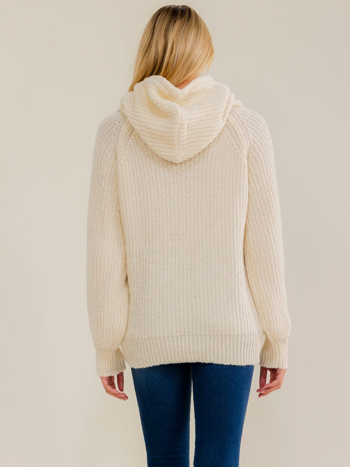 WOMEN'S LONG SLEEVE HOODED KNIT PULLOVER SWEATER